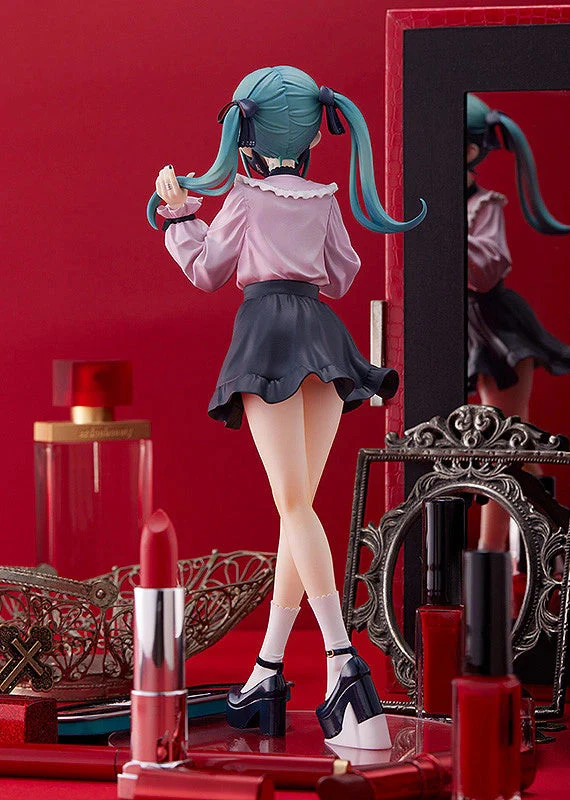Hatsune Miku: The Vampire Ver. L Pop Up Parade Figure by Good Smile Company - Image 3