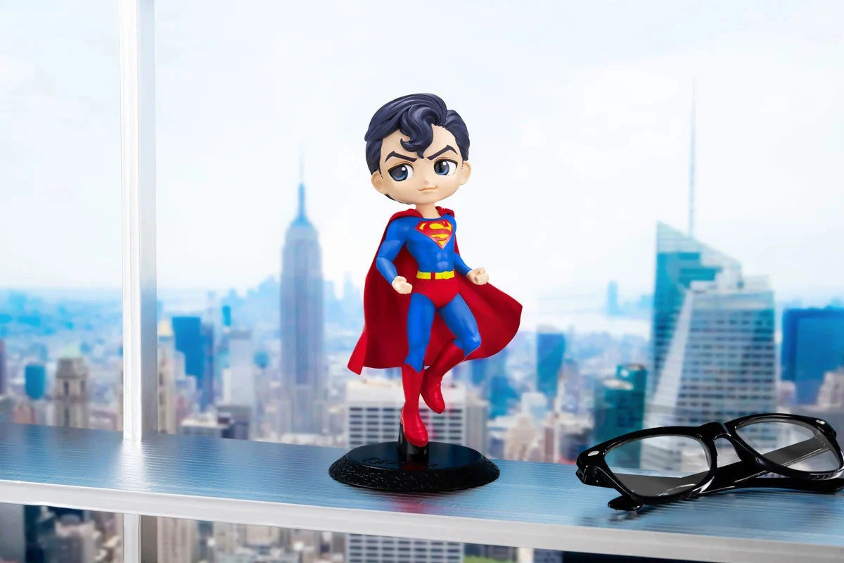 DC Comics Superman Ver. A Q Posket Figure by Banpresto - Image 2