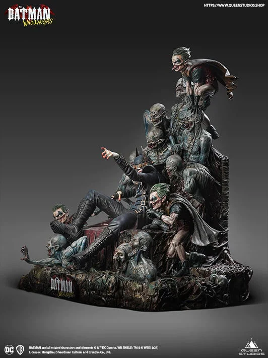 Batman Who Laughs 1:4 Scale Statue by Queen Studios - Image 3