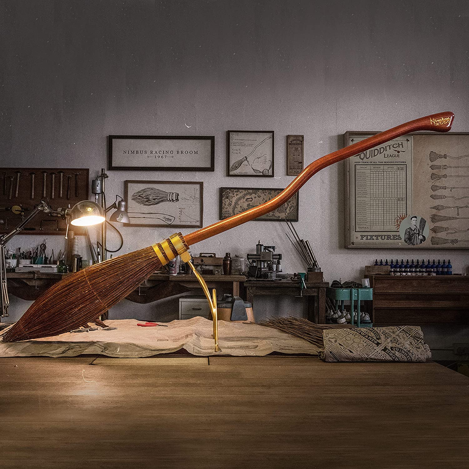 Harry Potter Nimbus 2000 Replica - Image 2
