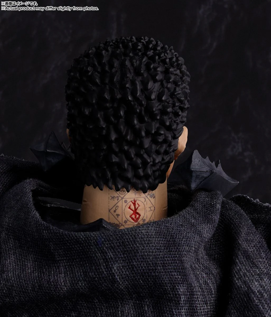 Berserk GUTS (BERSERKER ARMOR) S.H.Figuarts Action Fifure By Bandai Tamashii - Image 4