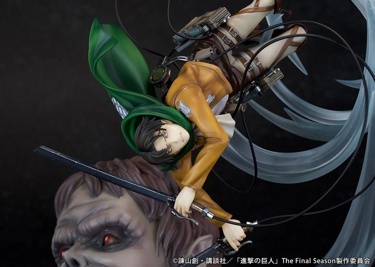 Attack On Titan Levi Vs Beast Titan Ver. Statuette Scale Figure By Good Smile Company - Image 3