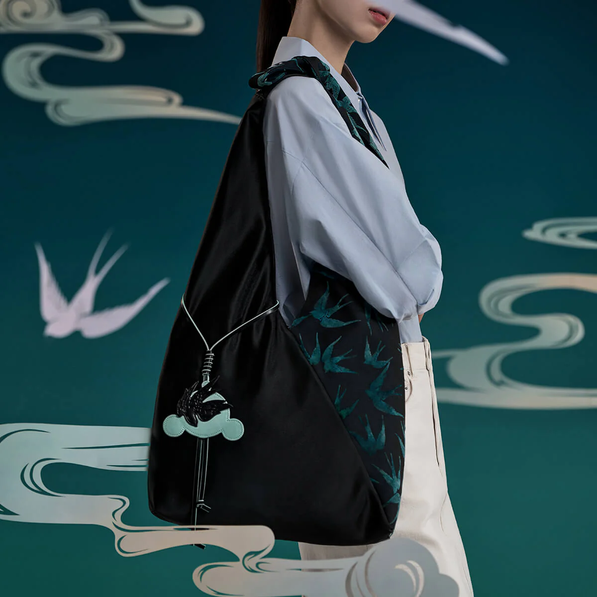 Skull Panda The Mirage Series Shoulder Bag By Pop Mart - Image 3