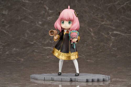 SPY x FAMILY Anya Forger 1/7 Scale Figure by Furyu - Image 4