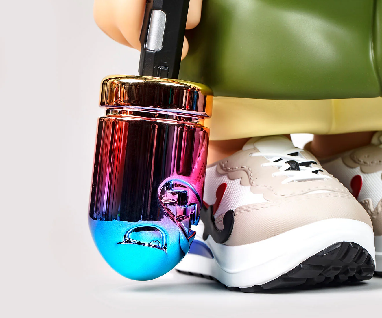Super Professional Rainbow Chrome Figure By Zcwo - Image 5