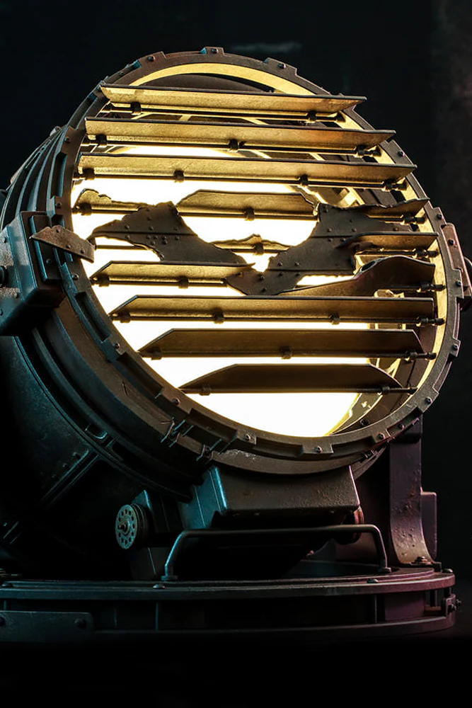 THE BATMAN - BAT - SIGNAL SIXTH SCALE ACCESSORY BY HOT TOYS - Image 2