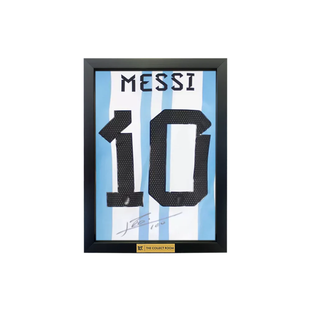 The Collect Room - Lionel Messi Official Back Signed 3 Star
