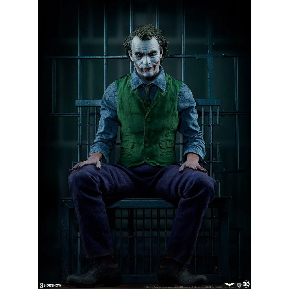 THE JOKER PREMIUM FORMAT FIGURE BY SIDESHOW - Image 2