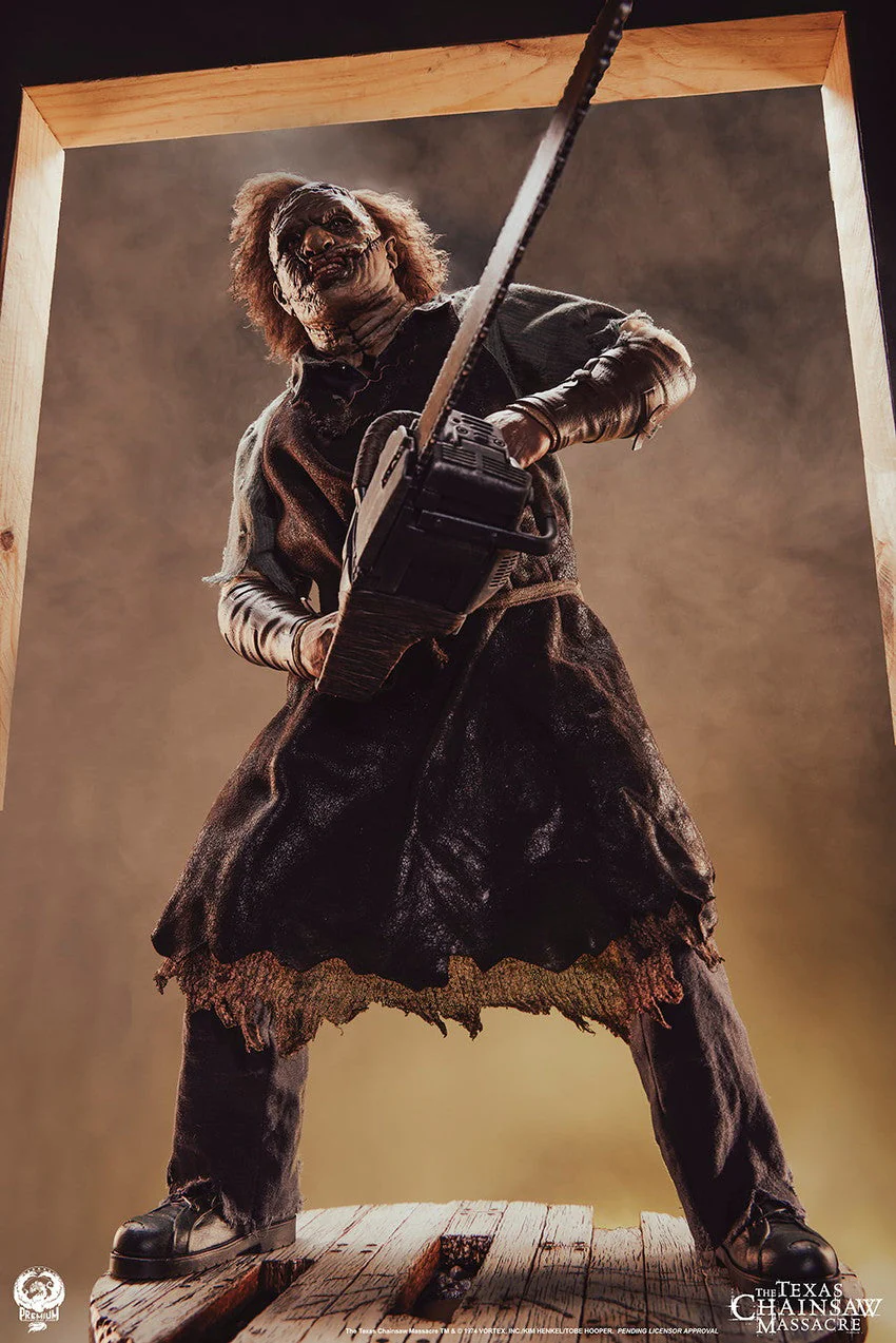 The Texas Chainsaw Massacre Leatherface Deluxe 1/4 scale By Premium Collectibles Studio - Image 3