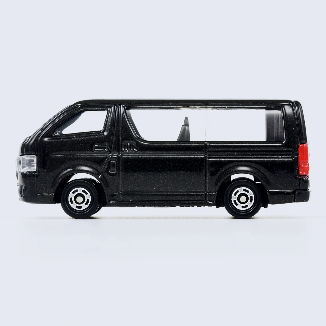 Toyota Hiace Core Tomica By Takara Tomica - Image 2