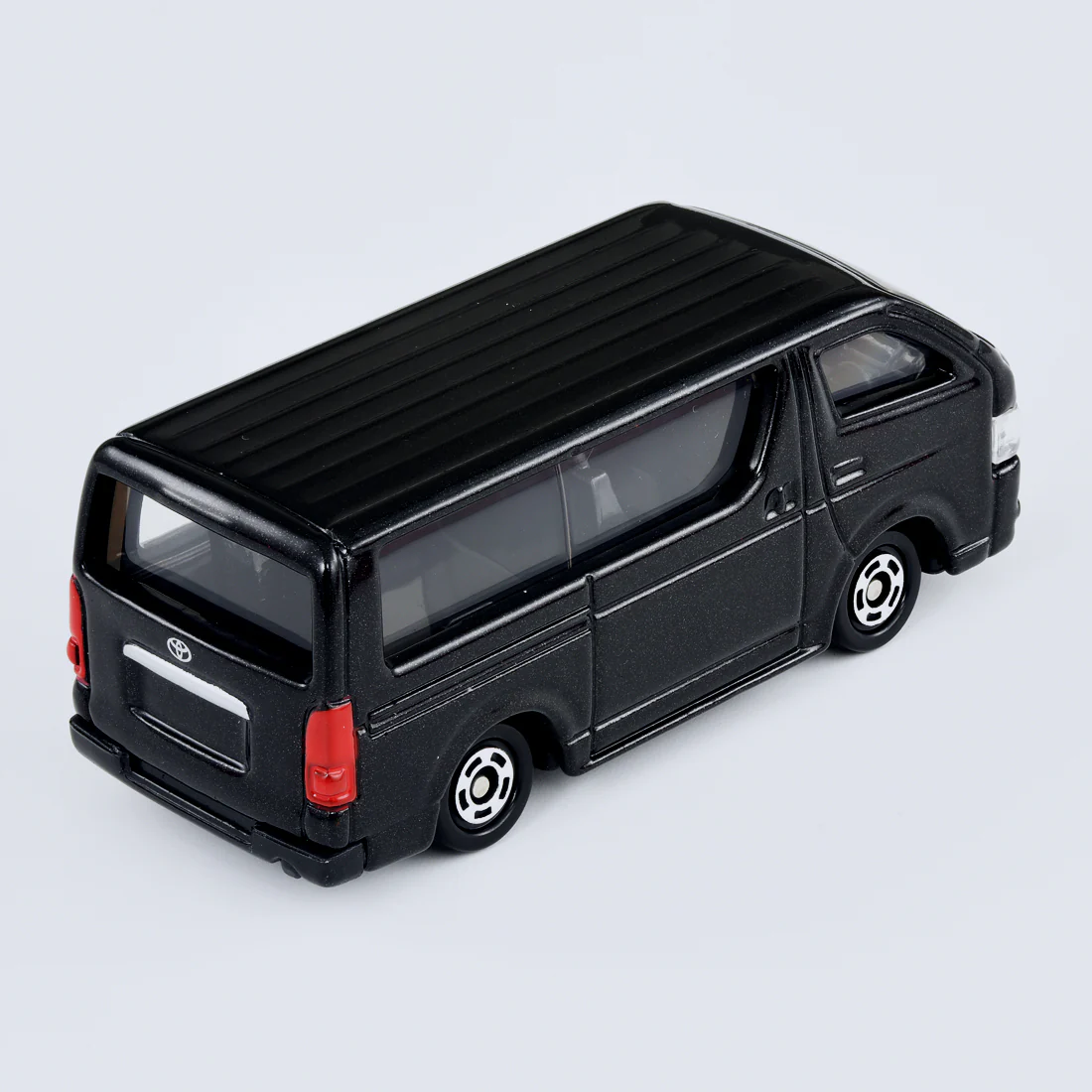 Toyota Hiace Core Tomica By Takara Tomica - Image 3