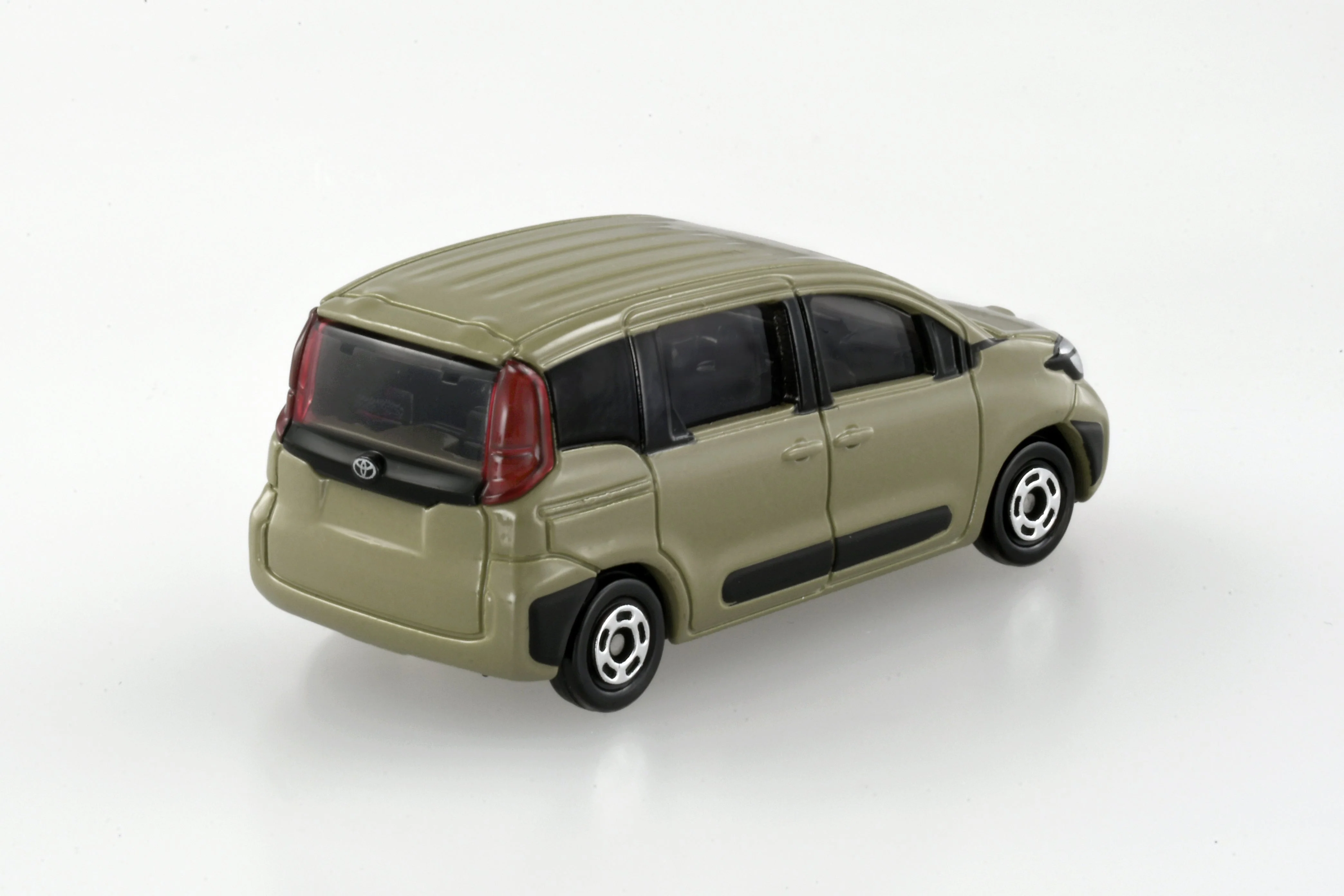 Toyota Sienta Core Tomica By Takara Tomica - Image 5