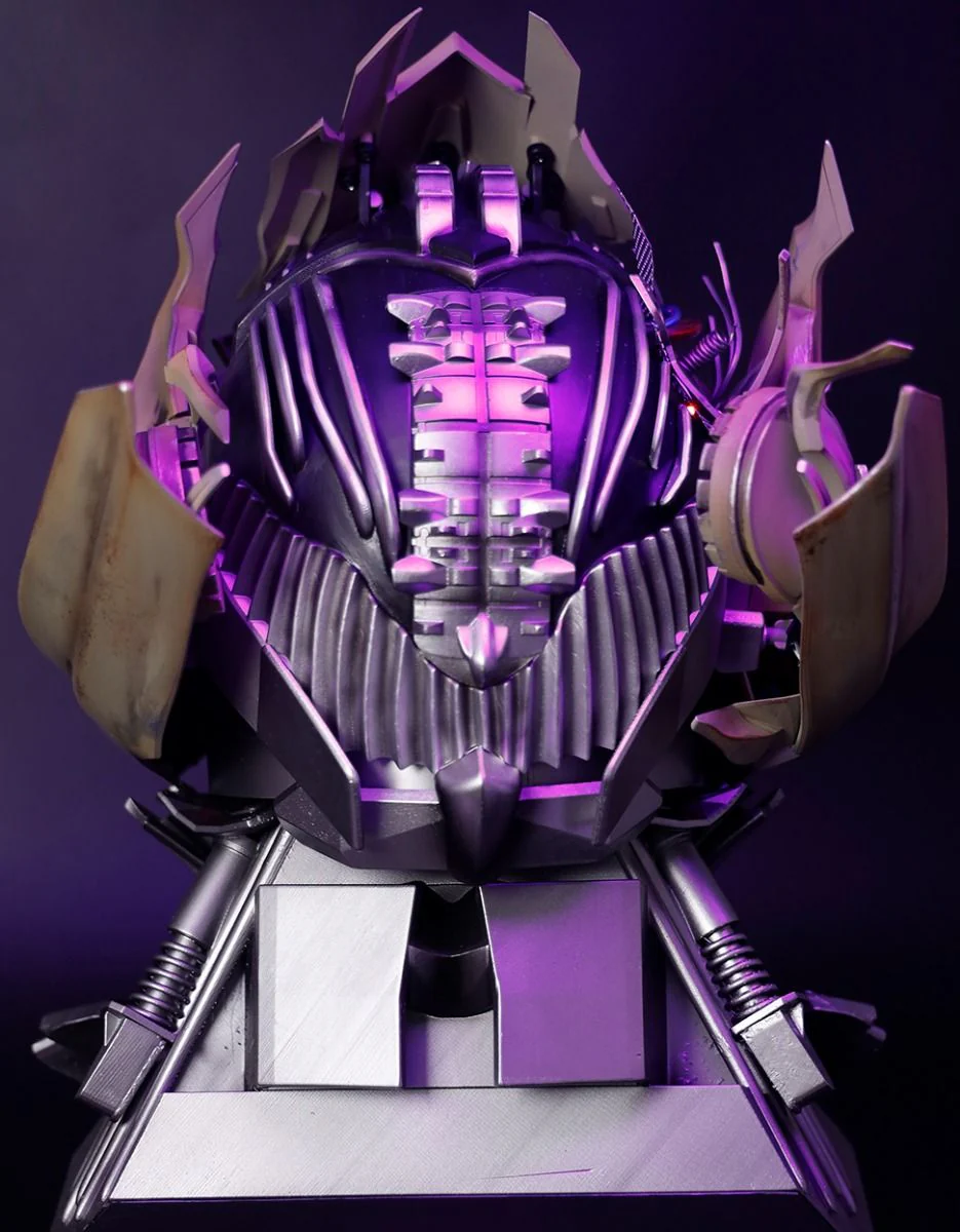 TRANSFORMERS Megatron Wearable Helmet Collectible Megatron V By Killer Body - Image 4