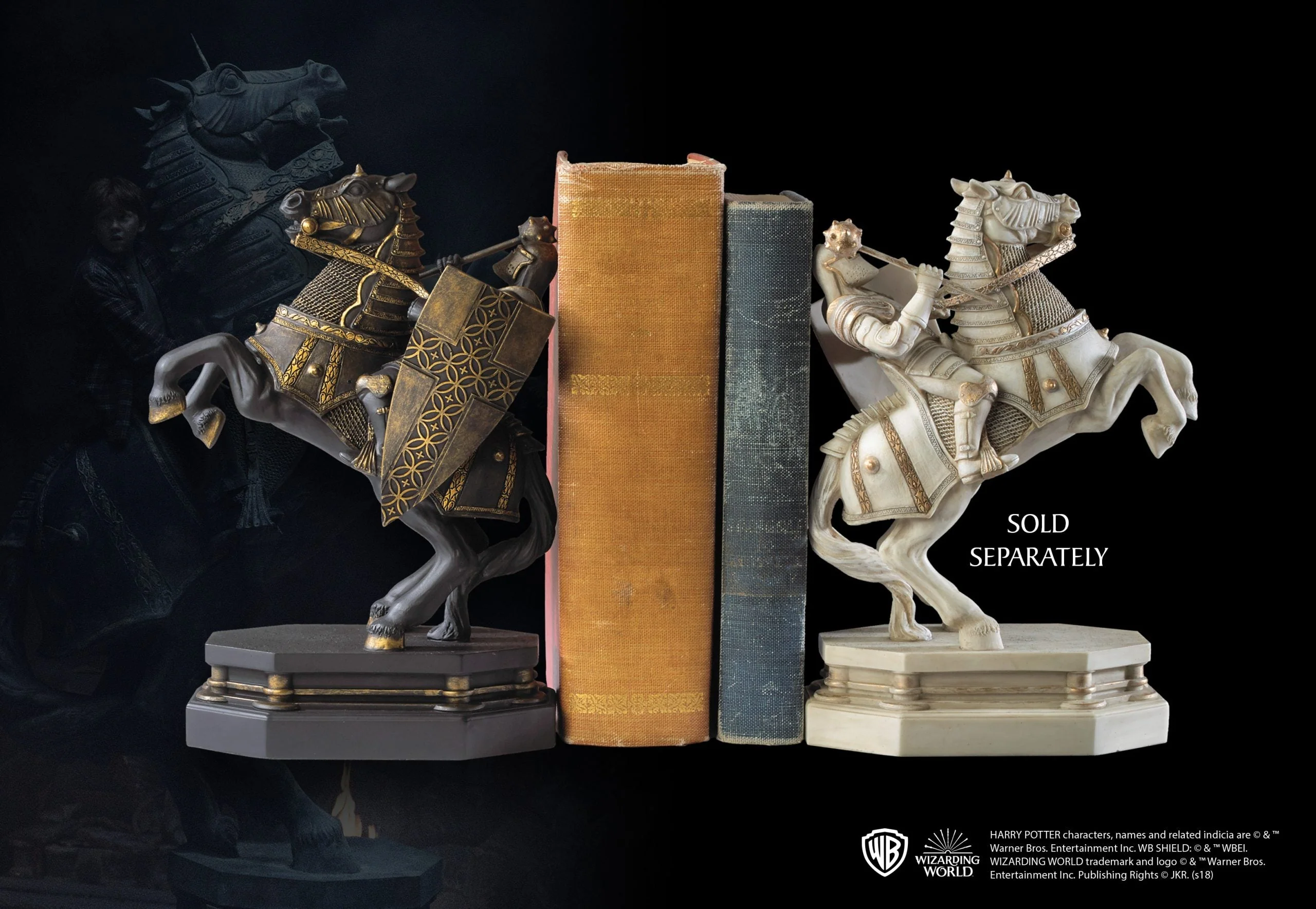 Harry Potter Wizard Chess Knight Bookend - White By The Noble Collection - Image 2